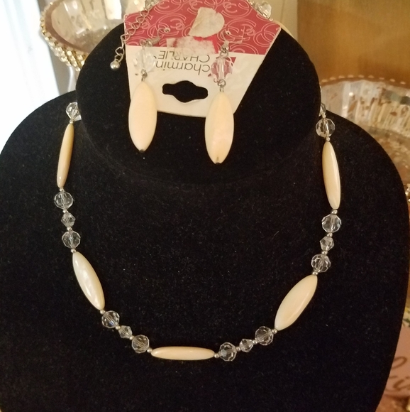 Charming Charlie Necklace & Earring Set. - Picture 2 of 6